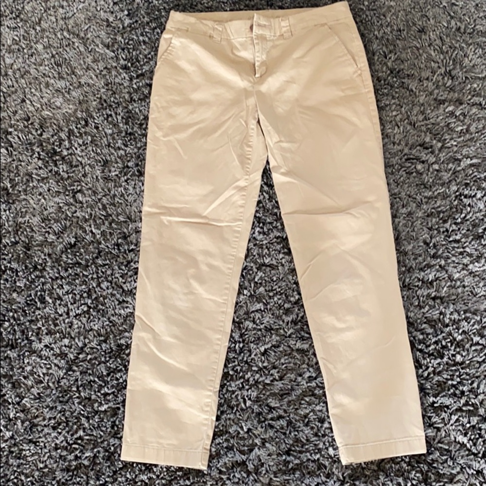 GAP cropped khakis, size 4